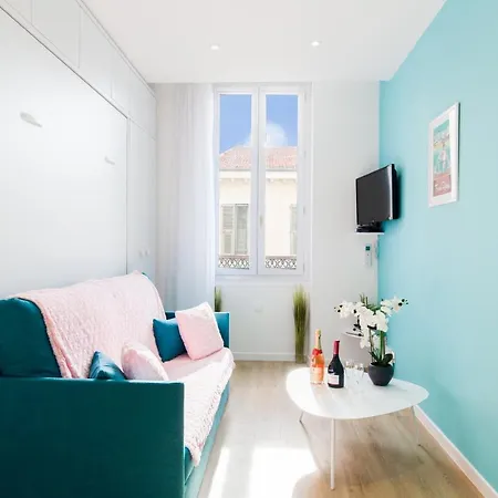 L'albion Yourhosthelper